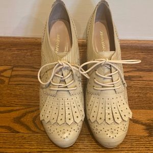Zimmermann Cream Brogue embossed leather booties w/ kiltie embellishments Sz 41